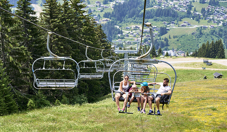 vacances montagne été famille