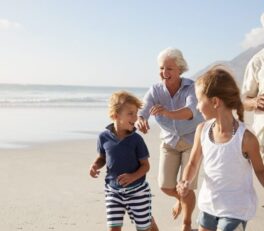 voyage avec grands parents